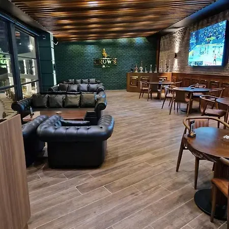 Grand Sapphire & Casino Διαμέρισμα Phicardou