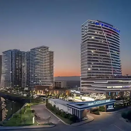 Grand Sapphire Flat Appartement Phicardou