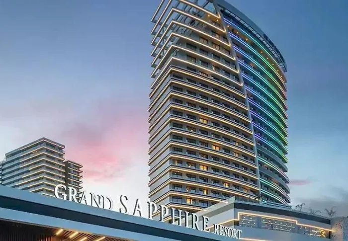 Grand Sapphire Resort&casino * Phicardou